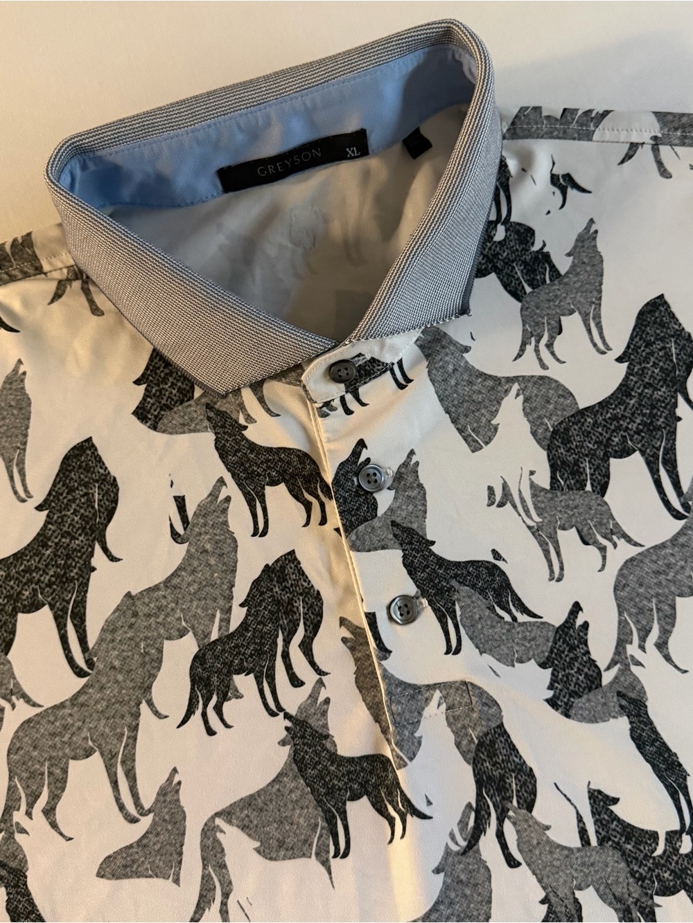 Greyson The Shadows Polo Men XL Performance Wolves Abstract Native Tribal